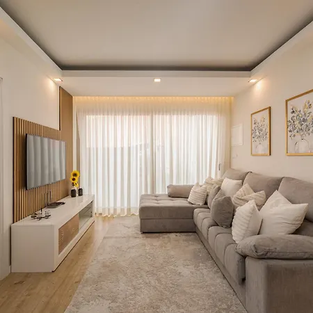 The Viewpoint By Eurostay Appartement